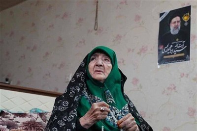 خانواده شهید رئیسی به شایعه فوت مادرشان واکنش نشان دادند