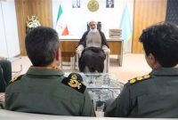 دو F: دوستی و موفقیت در یک قاب