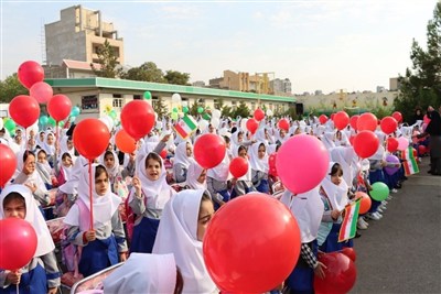 بازگشایی بیش از ۱۲۴ هزار مدرسه، آغاز سال تحصیلی ۱۴۰۶-۱۴۰۵ را جشن می‌گیرد