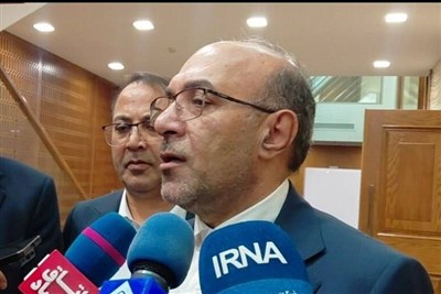 لزوم رفع محدودیت تردد خودروها در مناطق آزاد