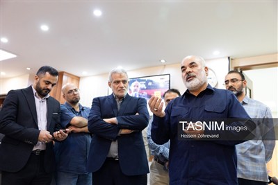 فرمانده نیروی زمینی سپاه به خبرگزاری تسنیم سر زد