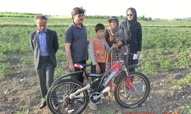 وقتی معجزه روی دو چرخ می‌ایستد؛ قصهٔ سعید و لبخندی بر پهنهٔ خاک