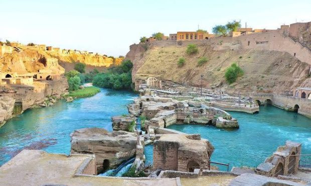 آبشارهای شوشتر؛ جایی که تاریخ و طبیعت به هم می‌رسند