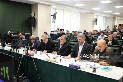 نشست علنی مجلس با ۶ دستورکار مهم آغاز گردید