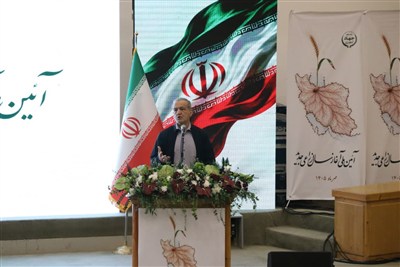 در برابر قلدری و زورگویی‌ها هرگز تسلیم نشویم