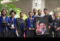 آتش‌زدن پرچم تا اهتزاز پرچم در دانشگاه: خیزش مردم به سمت دانشگاه‌ها