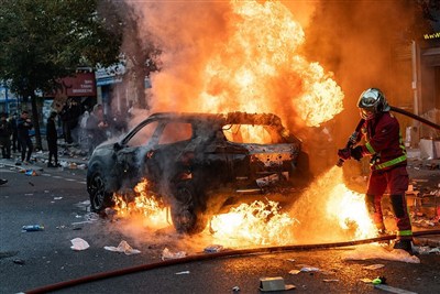 جنگ علیه ایران؛ شعله‌های خشم در خیابان‌های فرانسه